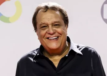 Morre o ator e diretor Dennis Carvalho