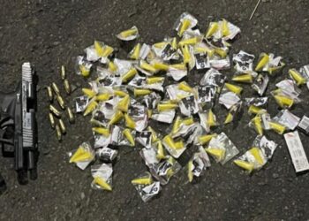 PM apreende arma de fogo e drogas na Bahia; suspeitos ficam feridos