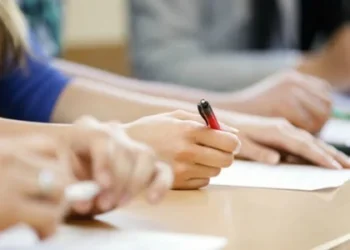 Prova presencial em curso a distância não configura publicidade enganosa