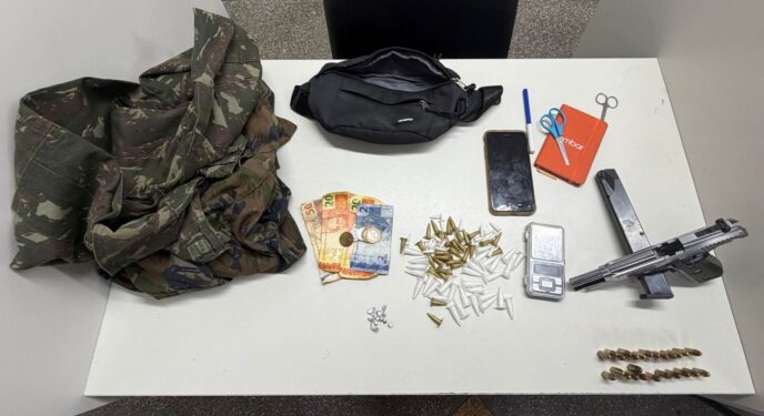 PM resgata refém e prende suspeitos armados na Bahia