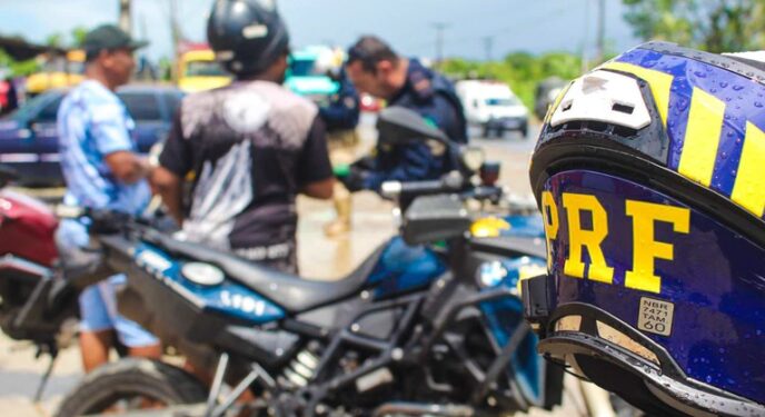 PRF intensifica fiscalização nas estradas baianas para o feriado do Dia do Trabalho