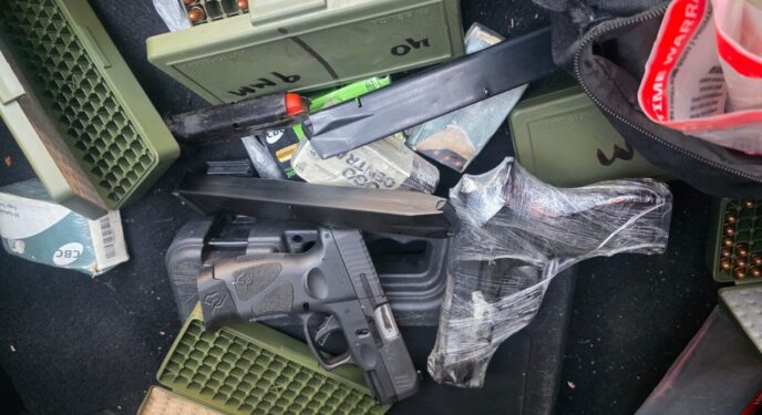 Operação combate facção de tráfico de drogas e lavagem de dinheiro na Bahia