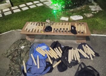 PM apreende fogos de artifício e impede possível guerra na Bahia