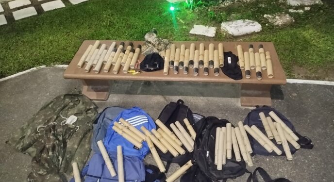 PM apreende fogos de artifício e impede possível guerra na Bahia