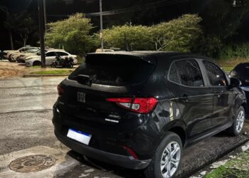 PM prende suspeito de participação em ataque a ônibus na Bahia