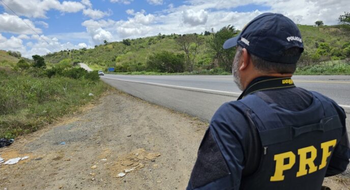 PRF reforça fiscalização na Bahia durante o feriado de Corpus Christi