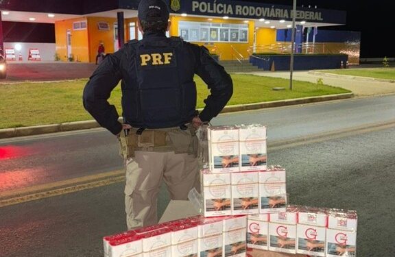 PRF apreende carga de cigarros contrabandeados na Bahia