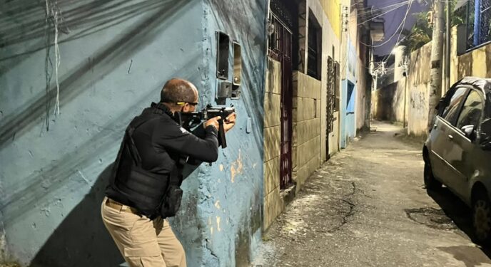 Operação combate crimes contra crianças e adolescentes em 6 cidades baianas