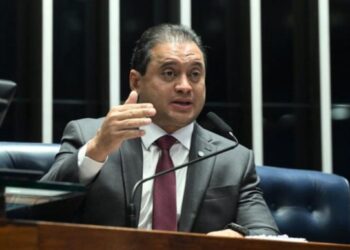 Fraudes no INSS: família do senador Weverton do PDT é alvo da PF
