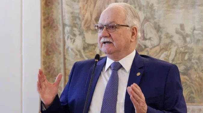 Fachin diz que integrantes da Corte não devem ter privilégios