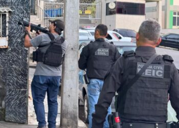 Operação combate grupo suspeito de extorsão e tráfico de drogas na Bahia